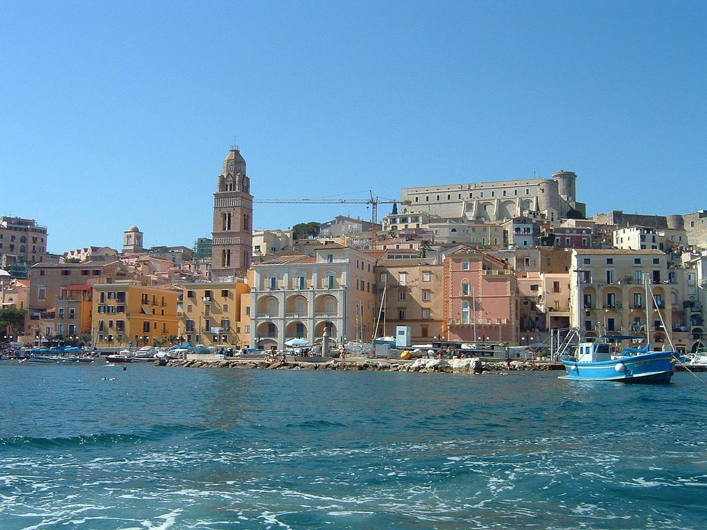 Bed & Breakfast Castello Aragonese Гаэта Экстерьер фото