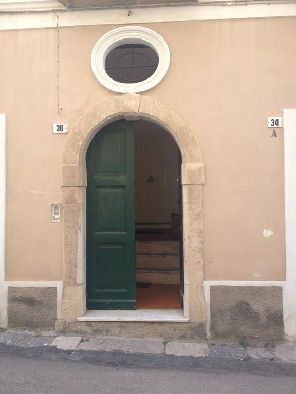 Bed & Breakfast Castello Aragonese Гаэта Экстерьер фото